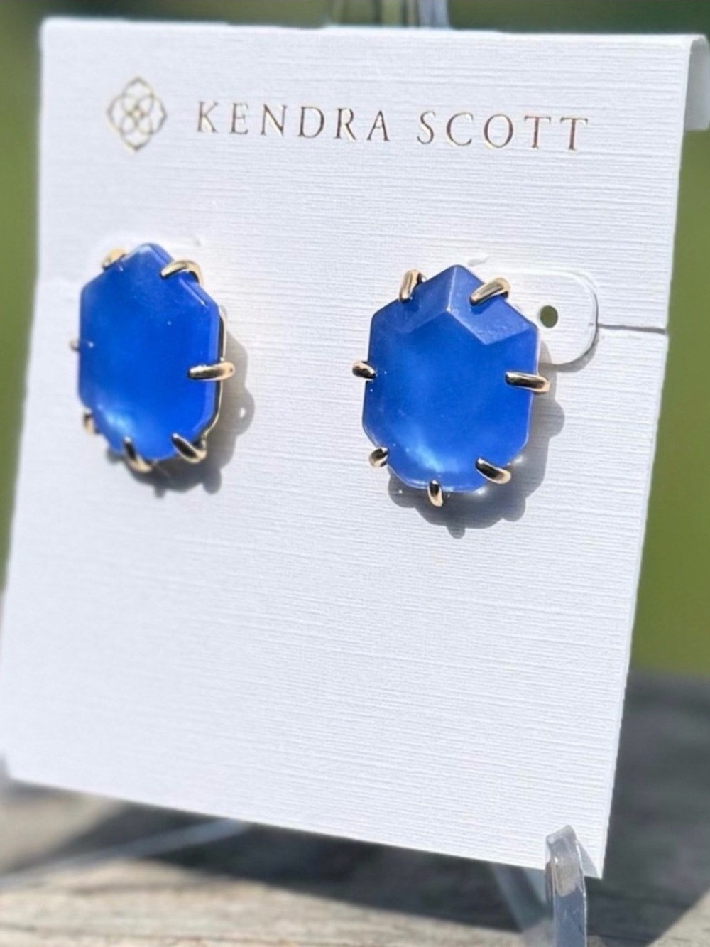 Kendra Scott Morgan Earrings Periwinkle Gold Rare Retired Faceted Statement Luxe - Picture 3 of 5